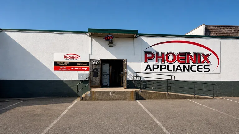 Phoenix Wholesale Appliances storefront in Chilliwack BC